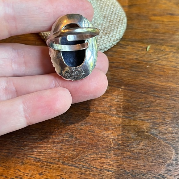 Native American sterling silver with lapis stone - signed by the artist! ❤️ - Picture 6 of 7